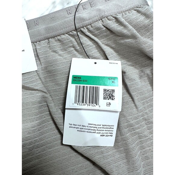 Nike Dri-FIT Run Division ADV Pinnacle 3" Running Shorts Gray Men XL DA1294-033 - Picture 6 of 12